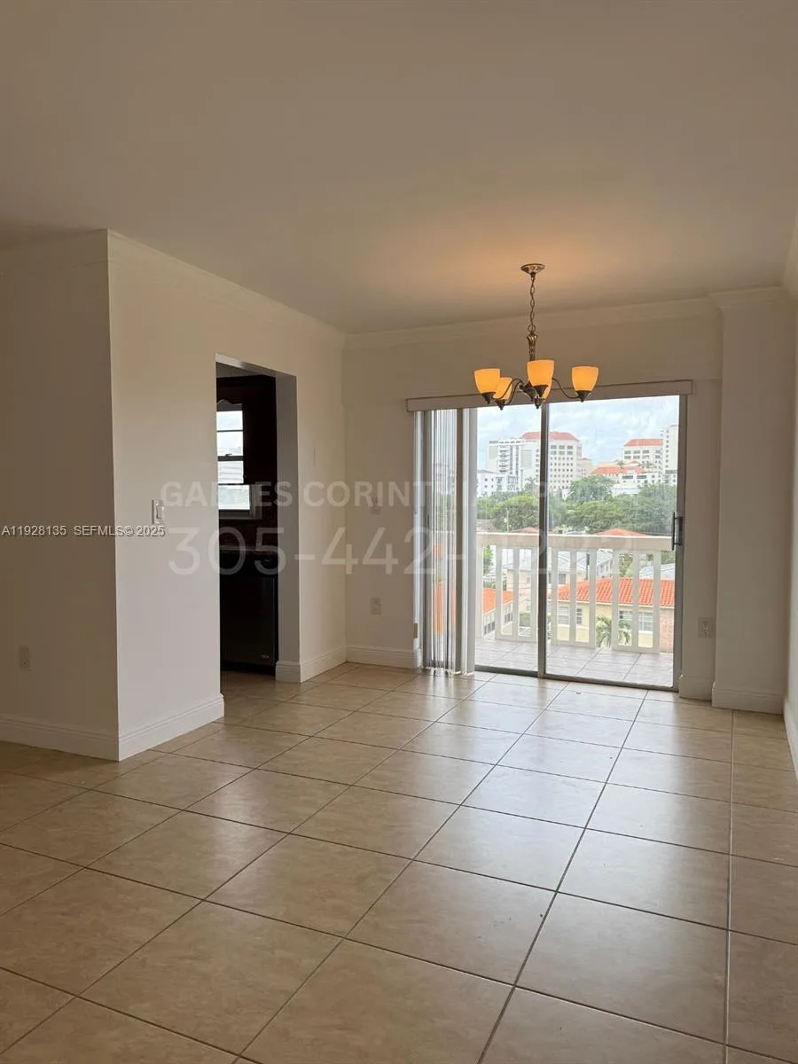 Gables Corinthian Plaza – photo 21