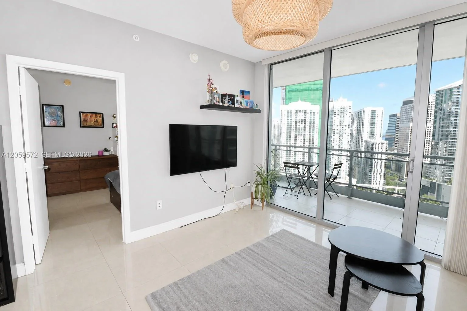 90 SW 3rd St # 3212, Miami, FL 33130 photo 3