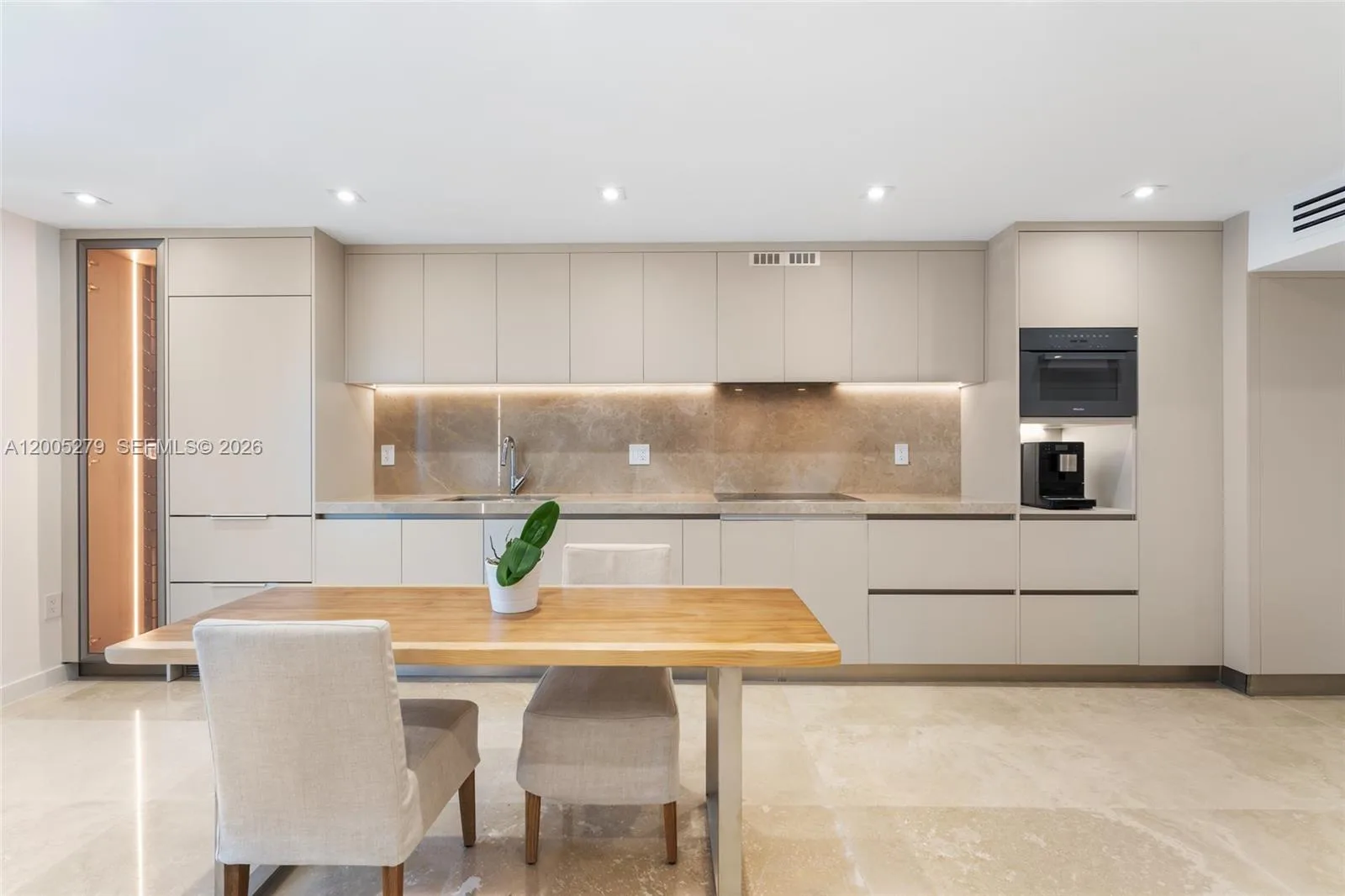 2301 Collins # 1011, Miami Beach, FL 33139 photo 6