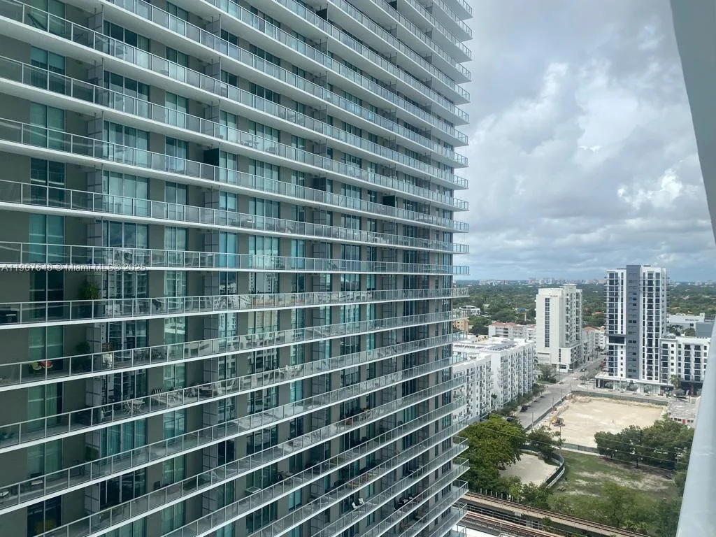 1111 SW 1st Ave # 2217-N, Miami, FL 33130 photo 10