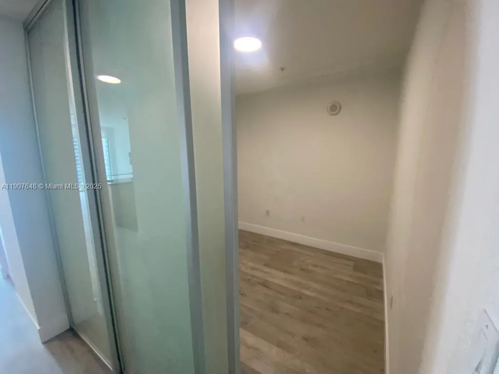 1111 SW 1st Ave # 2217-N, Miami, FL 33130 photo 6