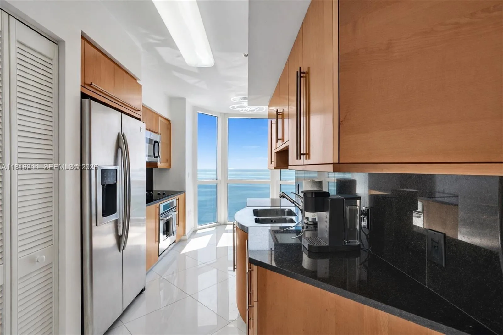 6365 Collins Ave # 2403, Miami Beach, FL 33141 photo 5