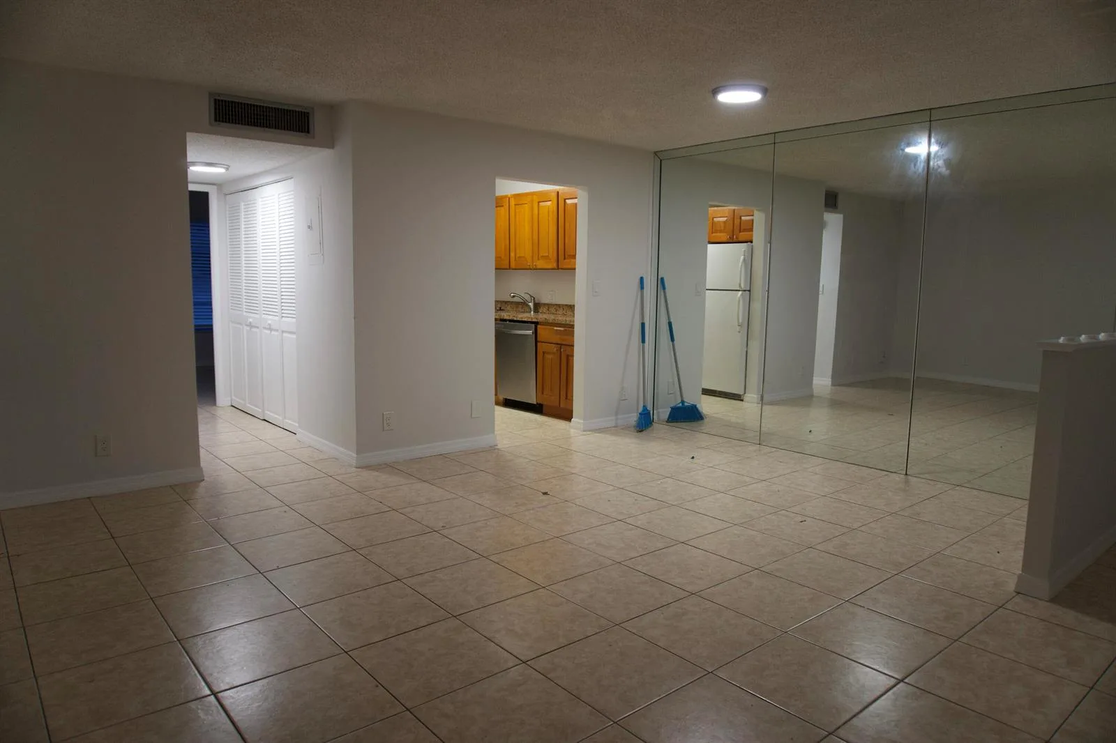 2840 NE 14th St Street # 212a, Pompano Beach, FL 33062 photo 3