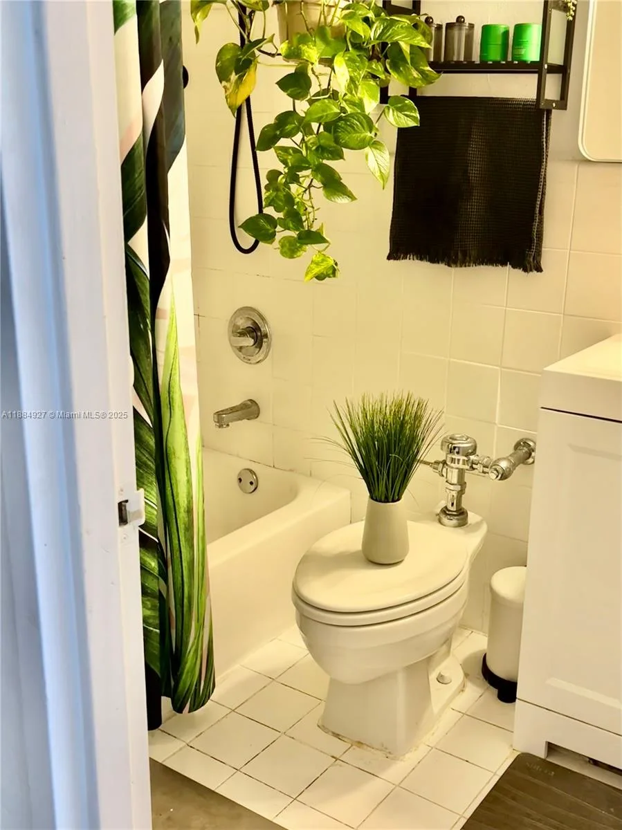 1500 Bay Road # 810S, Miami Beach, FL 33139 photo 6
