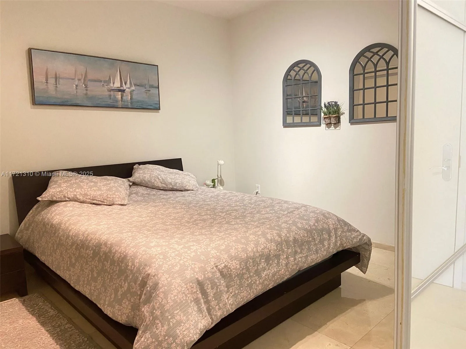 1830 S Ocean Dr # 1905, Hallandale Beach, FL 33009 photo 5