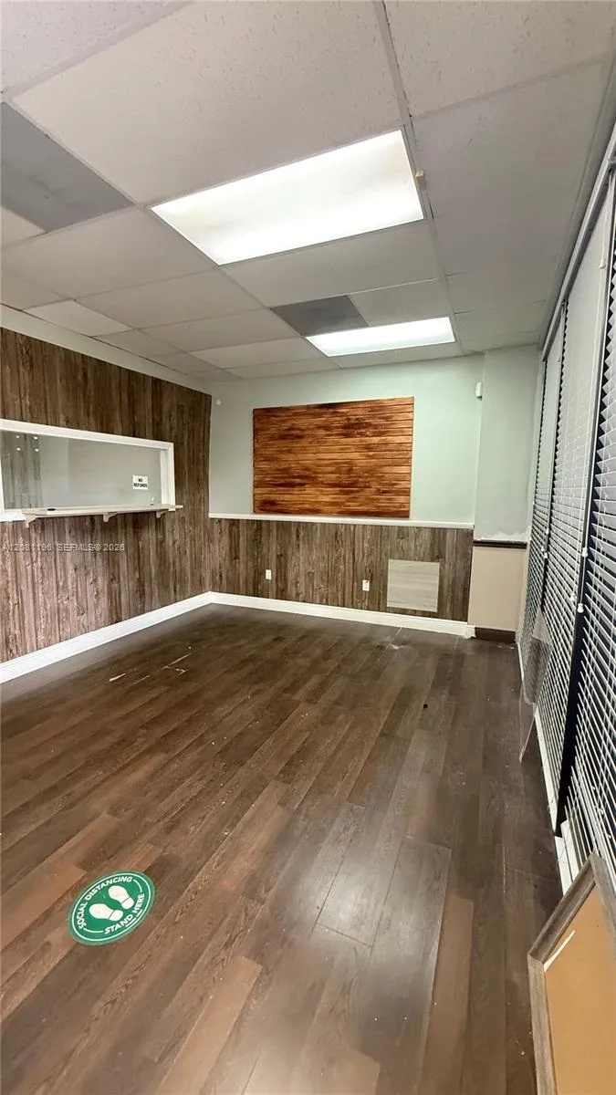 11300 NW 87th Ct, Hialeah Gardens, FL 33018