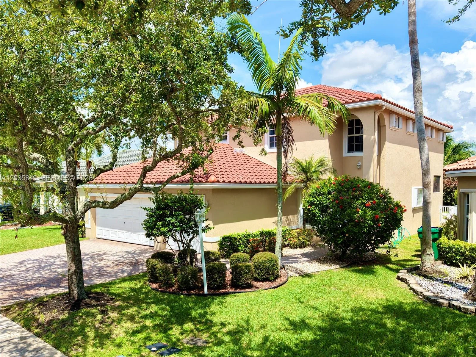 11927 NW 47th St, Coral Springs, FL 33076 photo 2