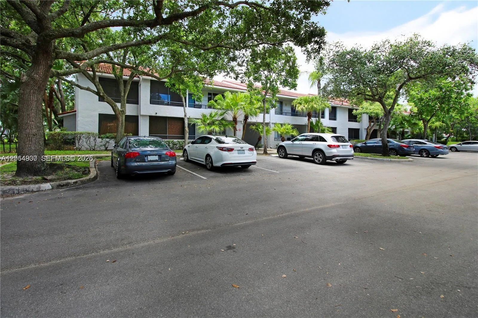 831 Lyons Rd # 23101, Coconut Creek, FL 33063