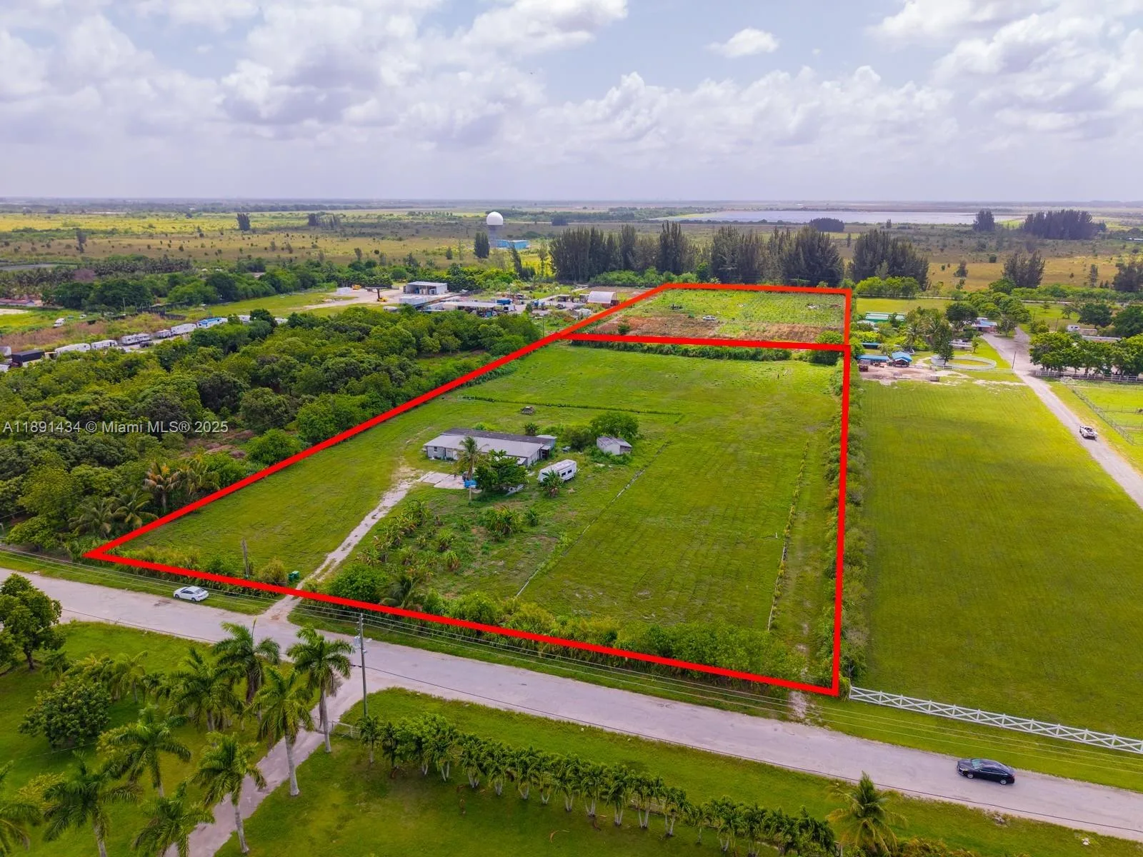 10 Acres of Land for Sale – Exceptional Investment Opportunity, Miami, FL 33196 photo 2