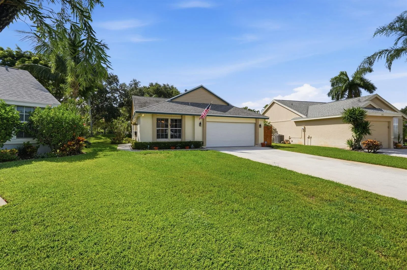 19 MISTY MEADOW Drive, Boynton Beach, FL 33436 photo 4
