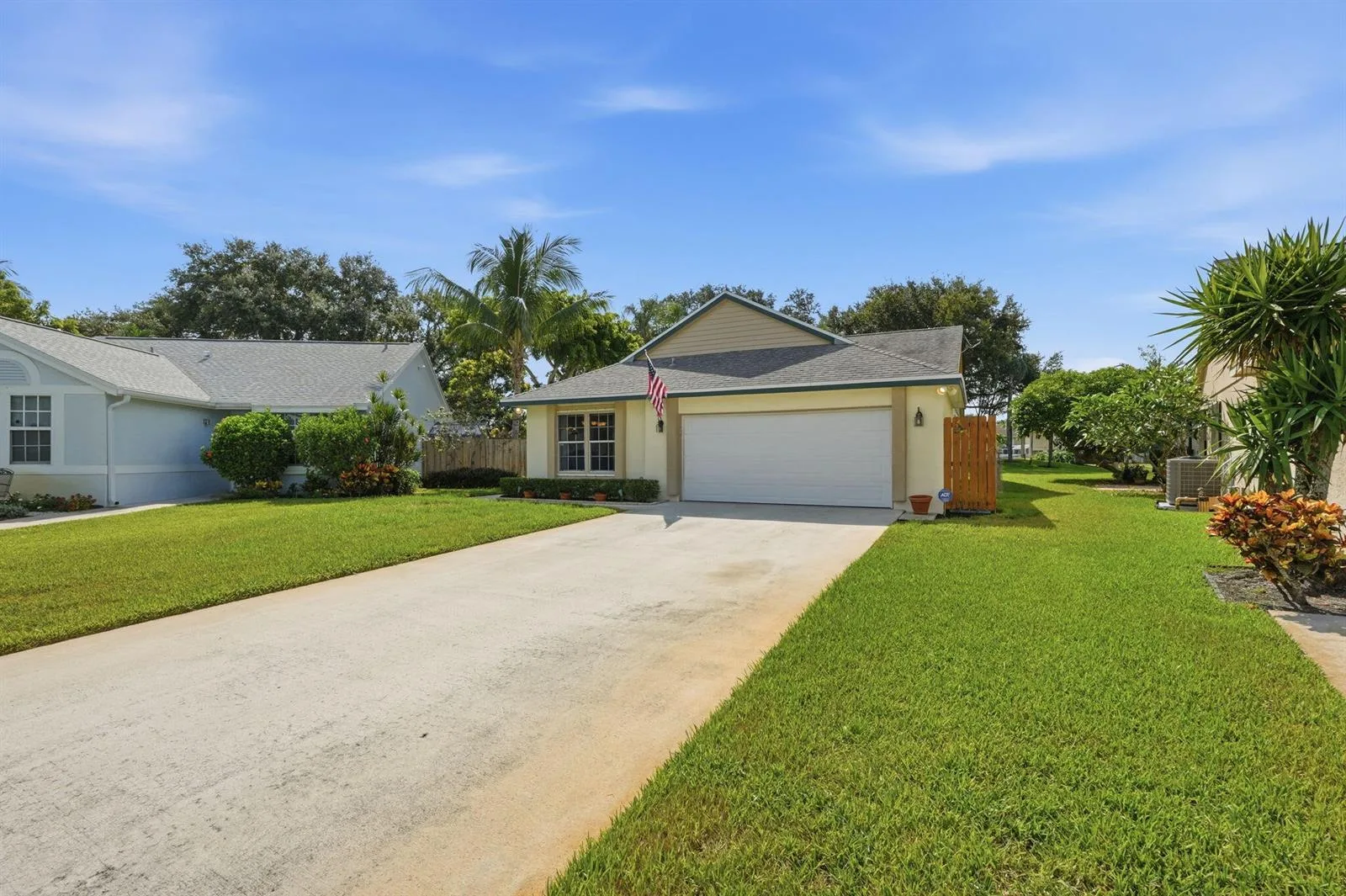 19 MISTY MEADOW Drive, Boynton Beach, FL 33436 photo 6