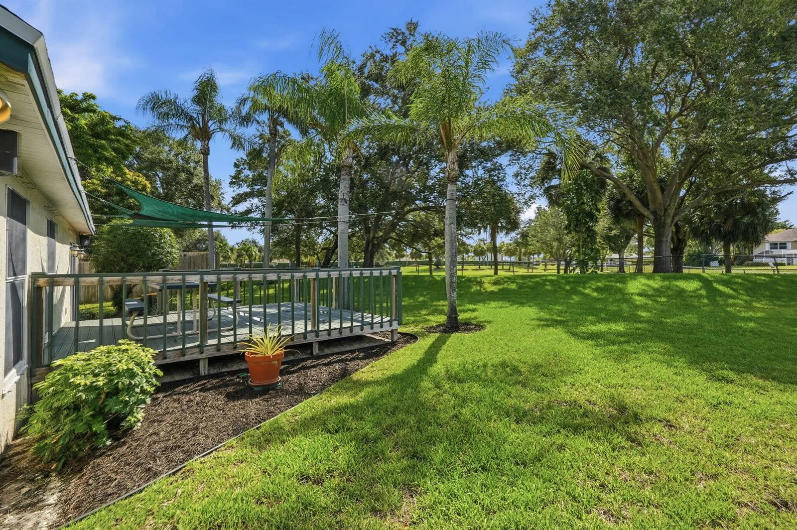 19 MISTY MEADOW Drive, Boynton Beach, FL 33436 photo 9