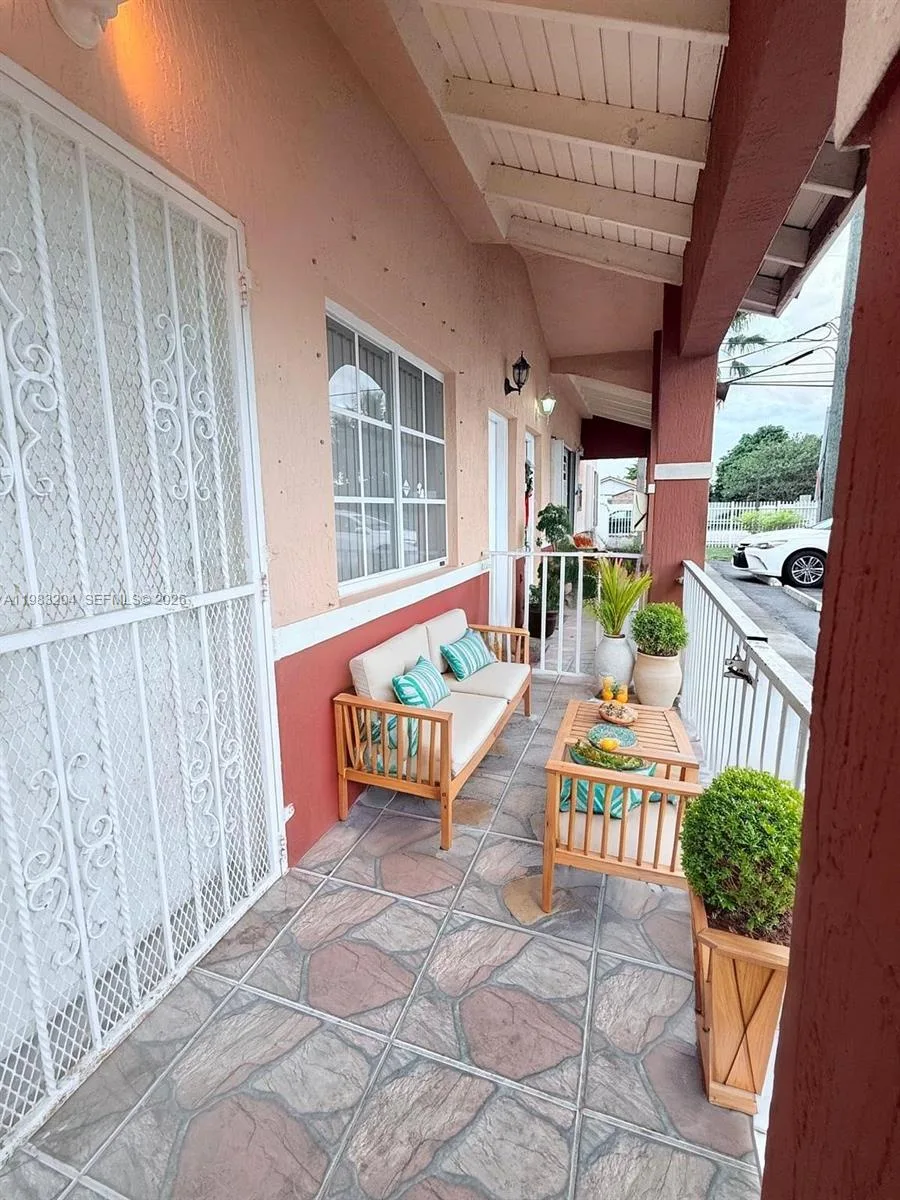 6801 W 36th Ave # 102, Hialeah, FL 33018 photo 8