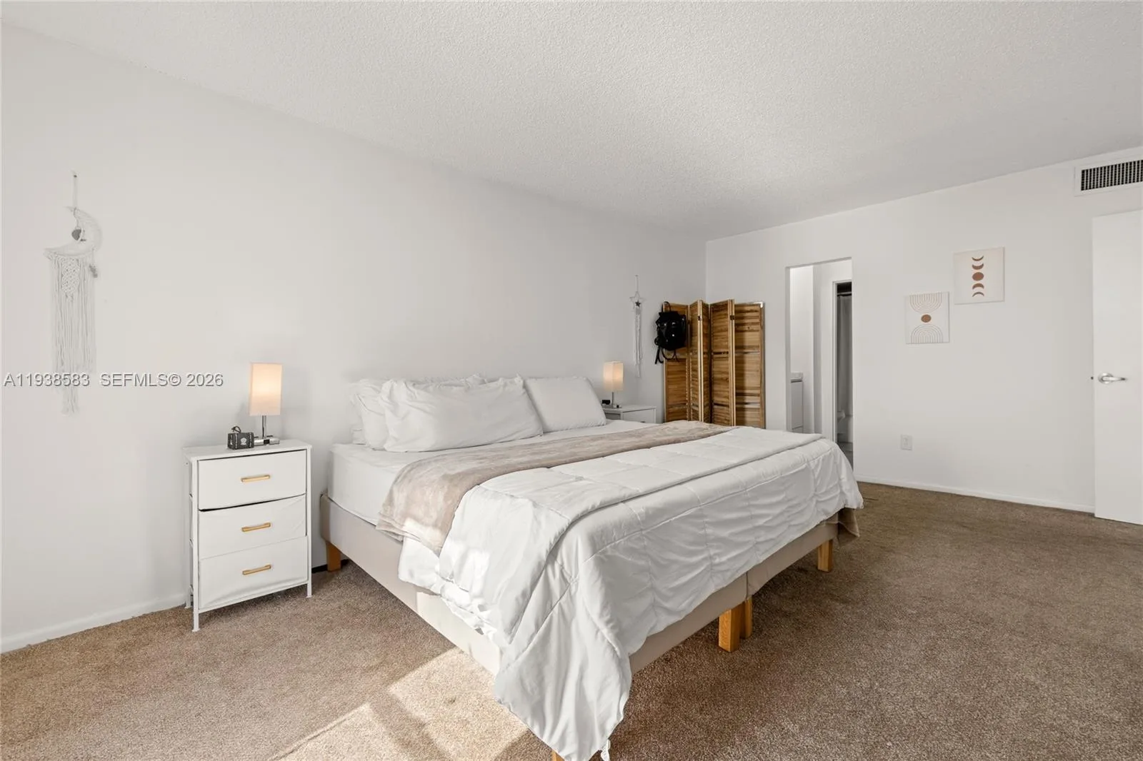 2350 NE 135th St # 1006, North Miami, FL 33181 photo 13