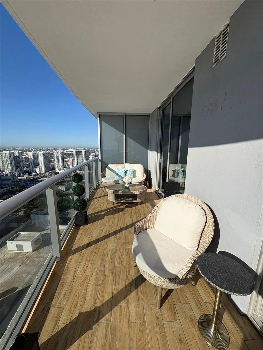 488 NE 18th St # 4408, Miami, FL 33132 photo 2
