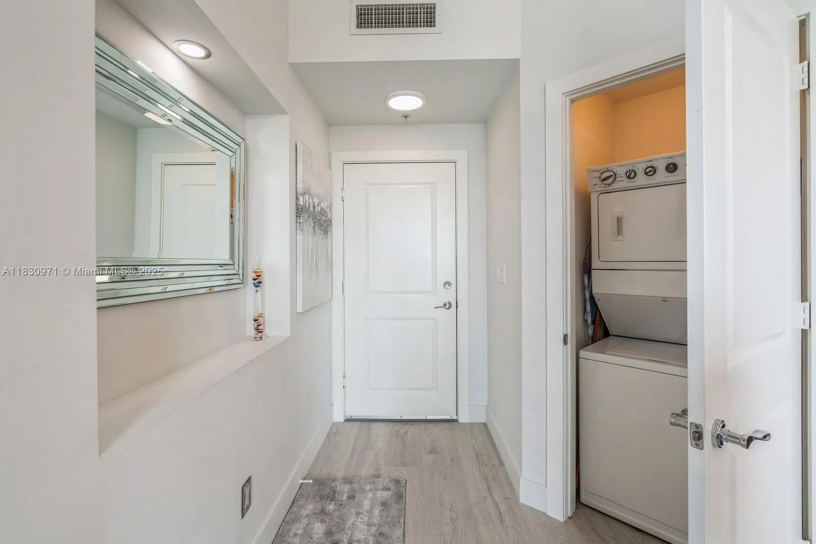 315 NE 3rd Ave # 1602, Fort Lauderdale, FL 33301 photo 6