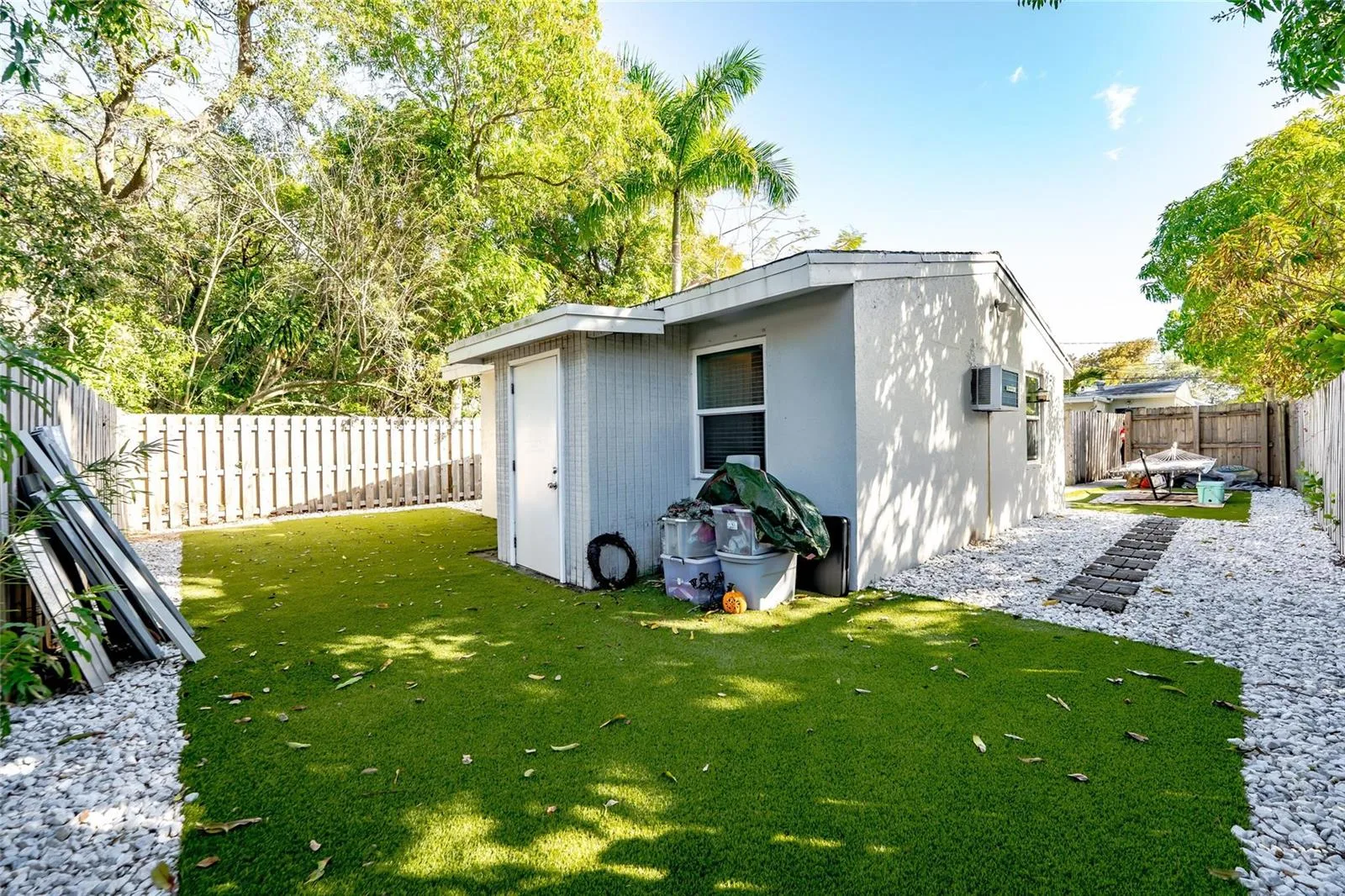 659 NE 32nd Street, Oakland Park, FL 33334 photo 10