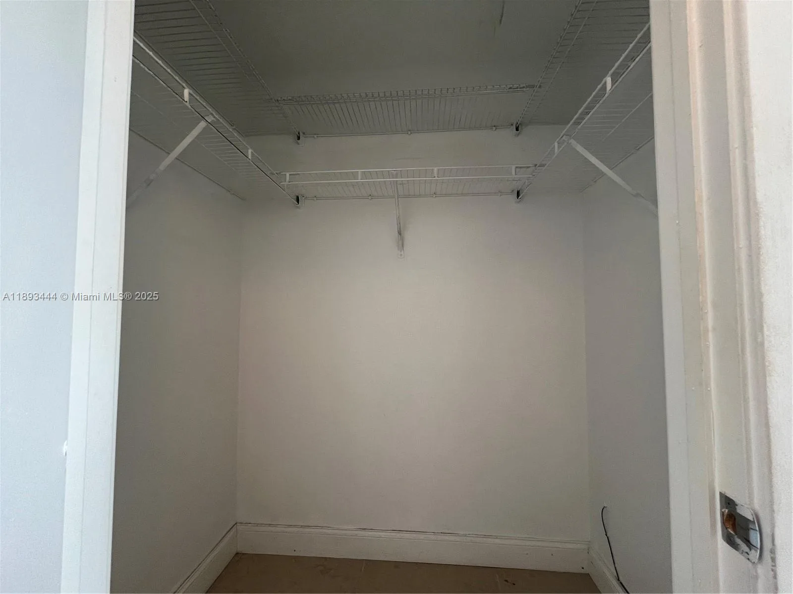 79 SW 12th St # 2808-S, Miami, FL 33130 photo 10