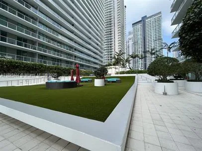 79 SW 12th St # 2808-S, Miami, FL 33130 photo 11
