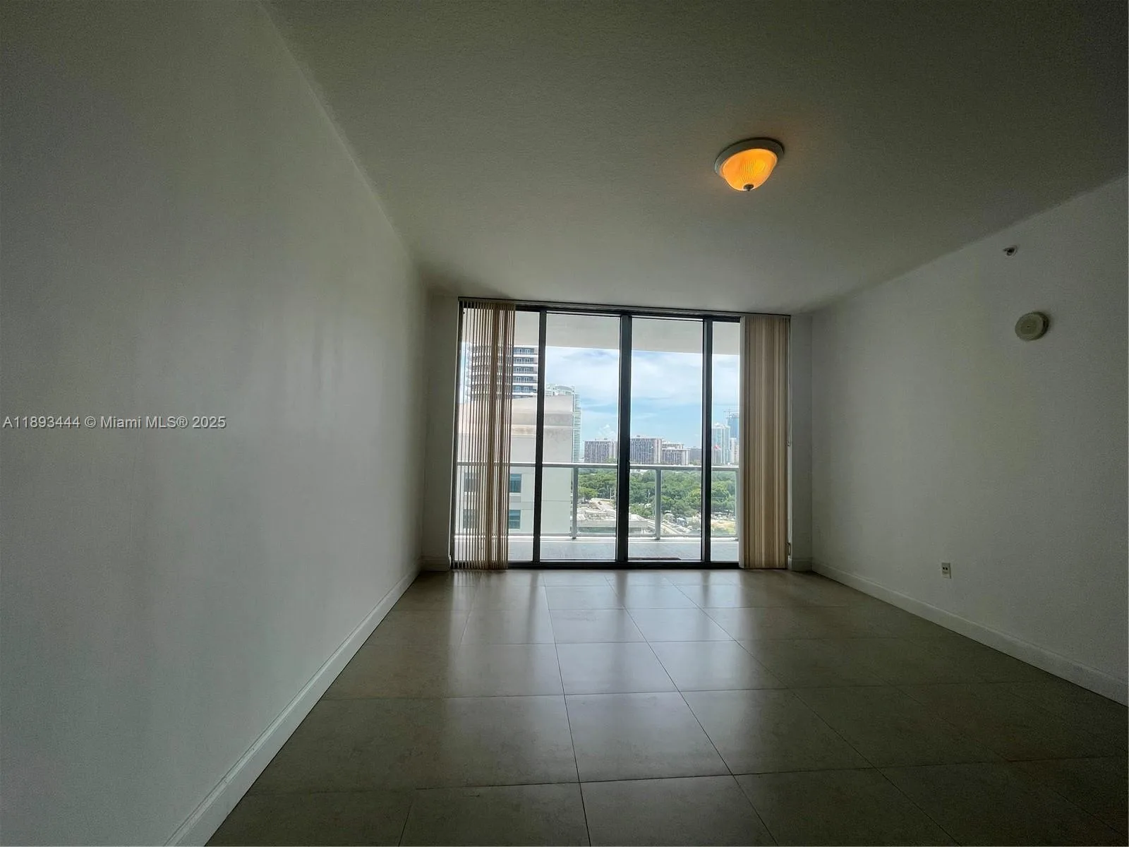 79 SW 12th St # 2808-S, Miami, FL 33130 photo 6