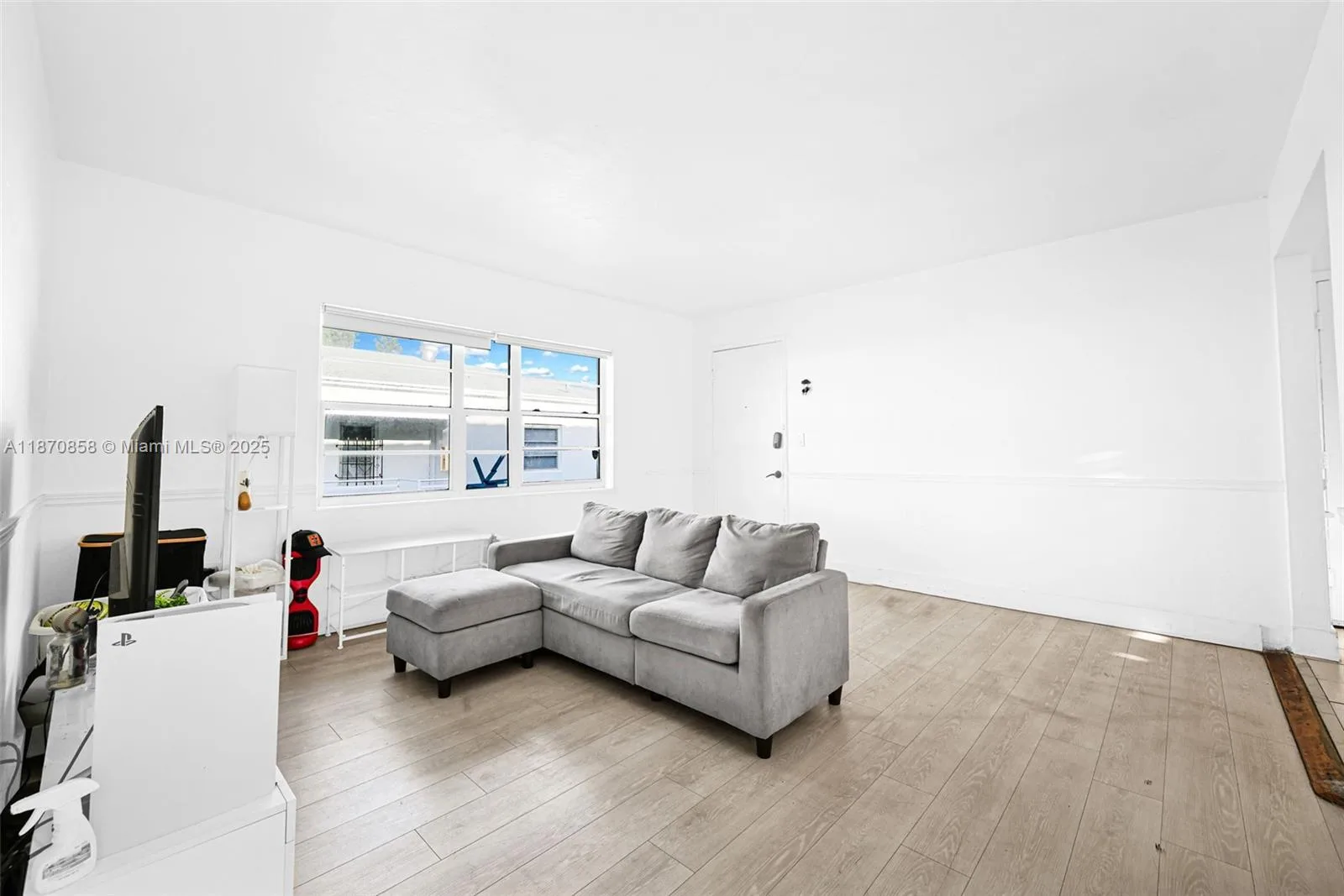 1784 Marseille Dr, Miami Beach, FL 33141 photo 13