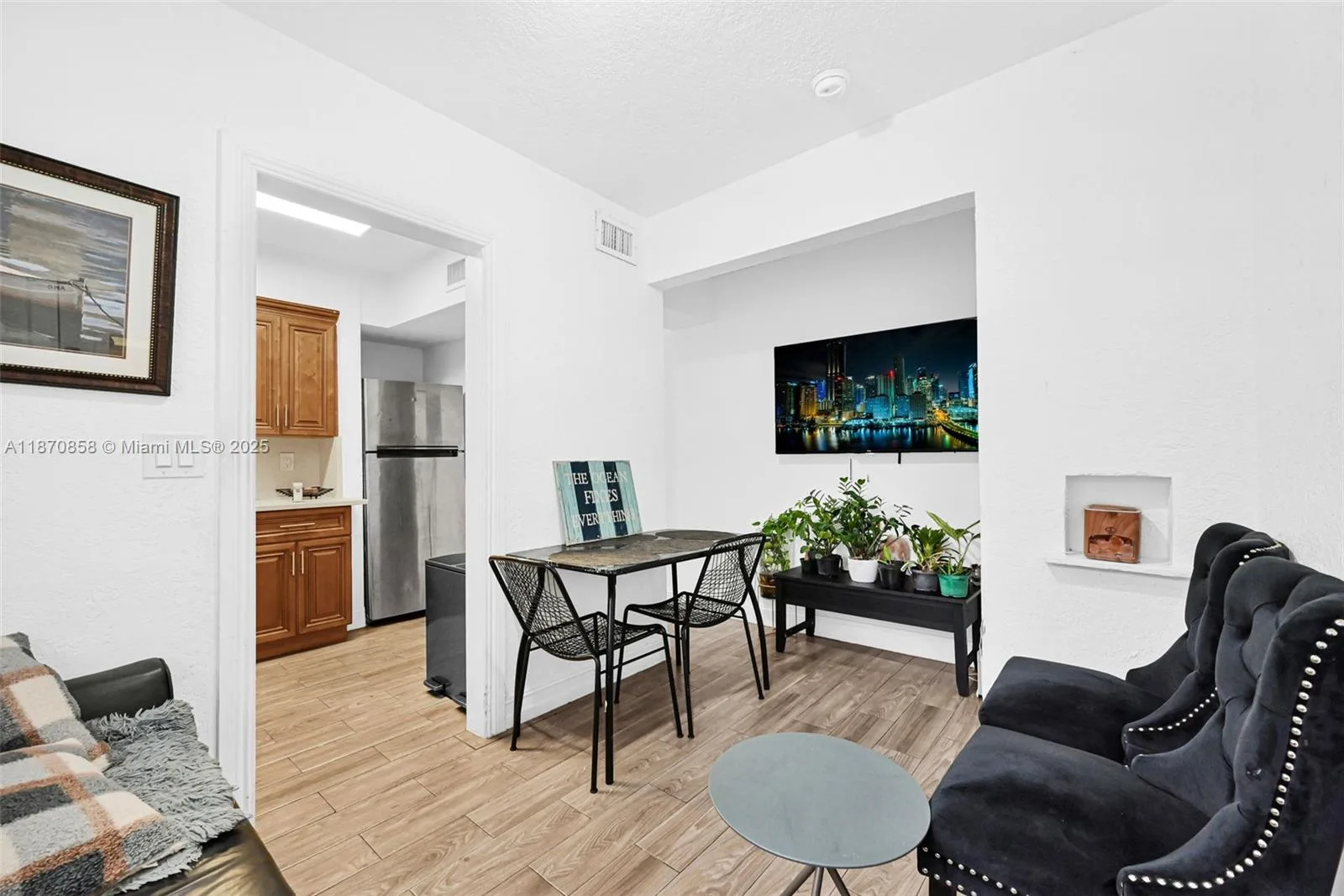 1784 Marseille Dr, Miami Beach, FL 33141 photo 9