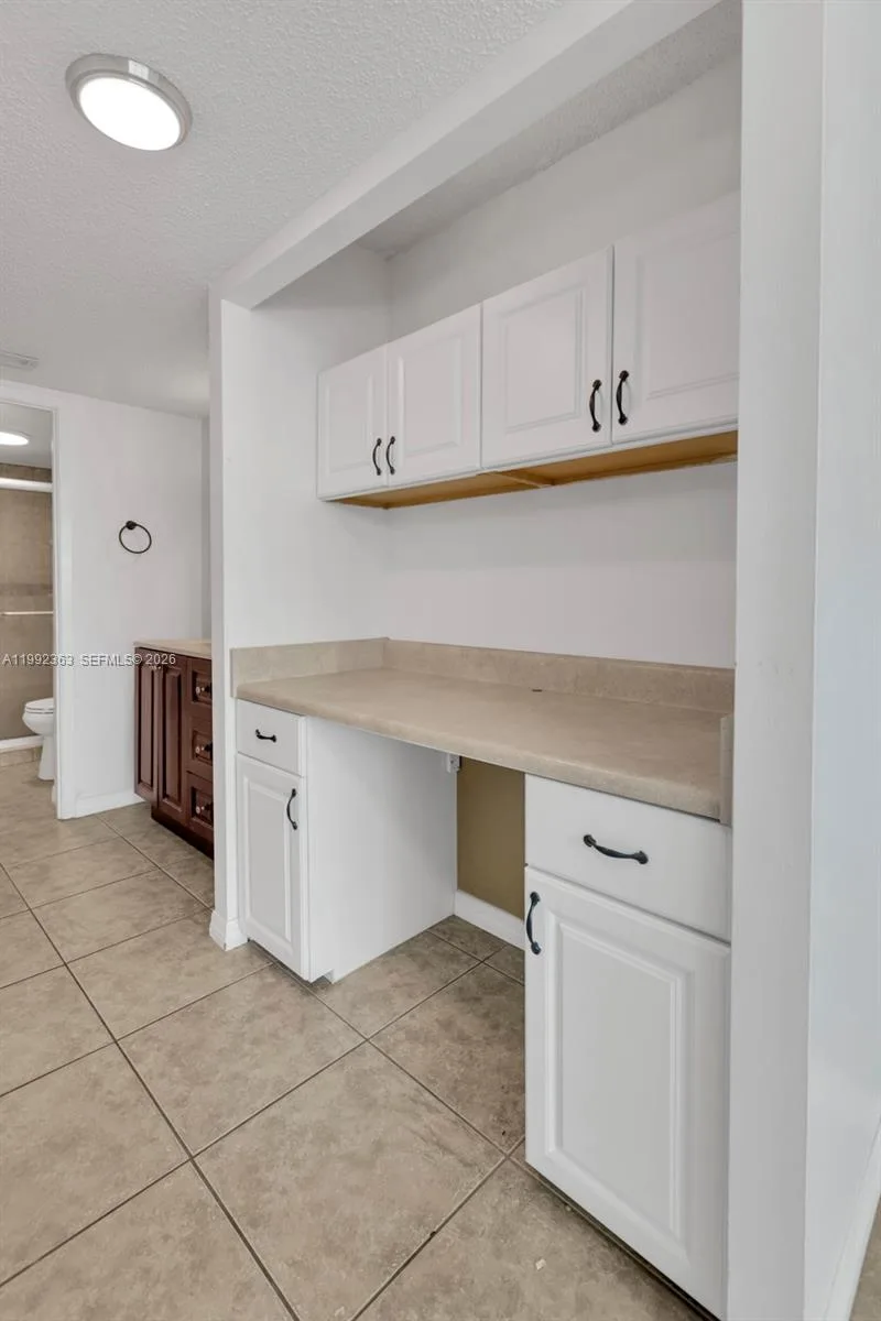 18011 Biscayne Blvd # 903, Aventura, FL 33160 photo 12