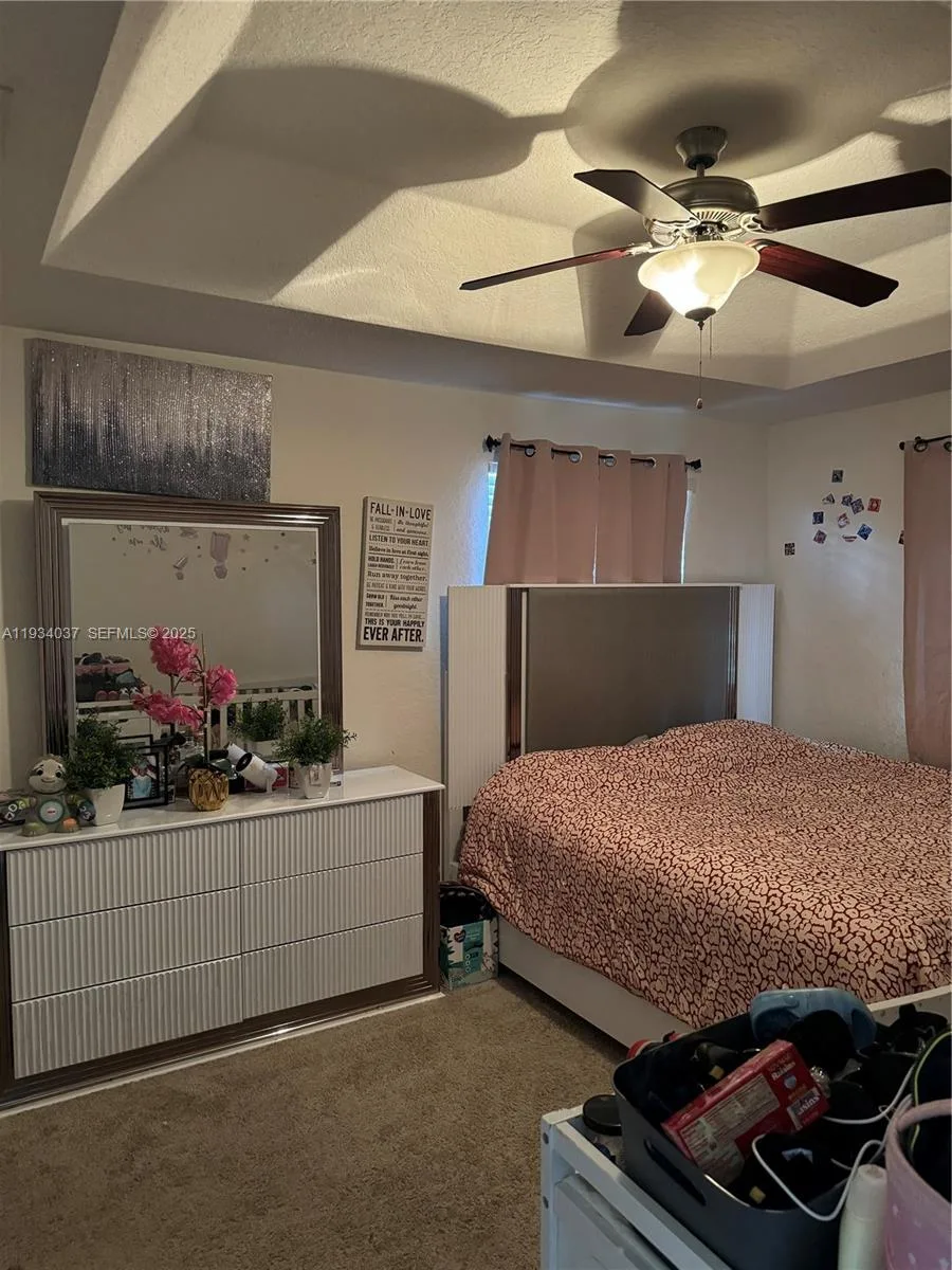 1043 SE 23rd Ave, Homestead, FL 33035 photo 6