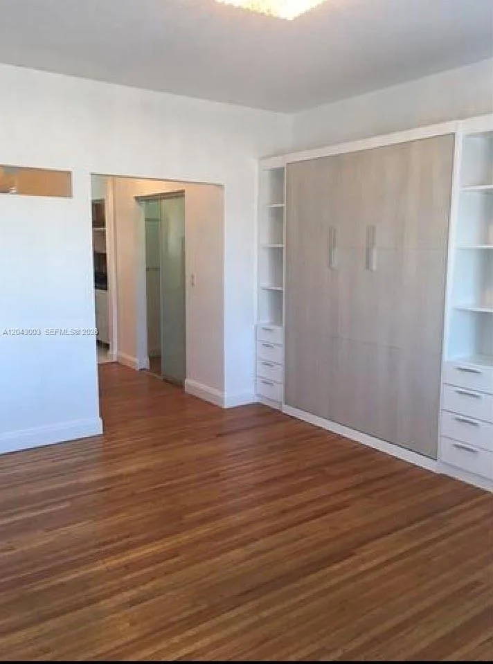 503 74th St # B3, Miami Beach, FL 33141 photo 2