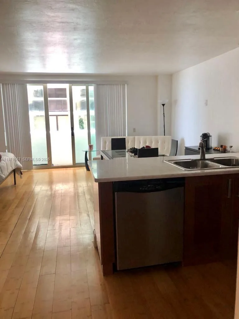 9499 Collins Ave # 405, Surfside, FL 33154 photo 2