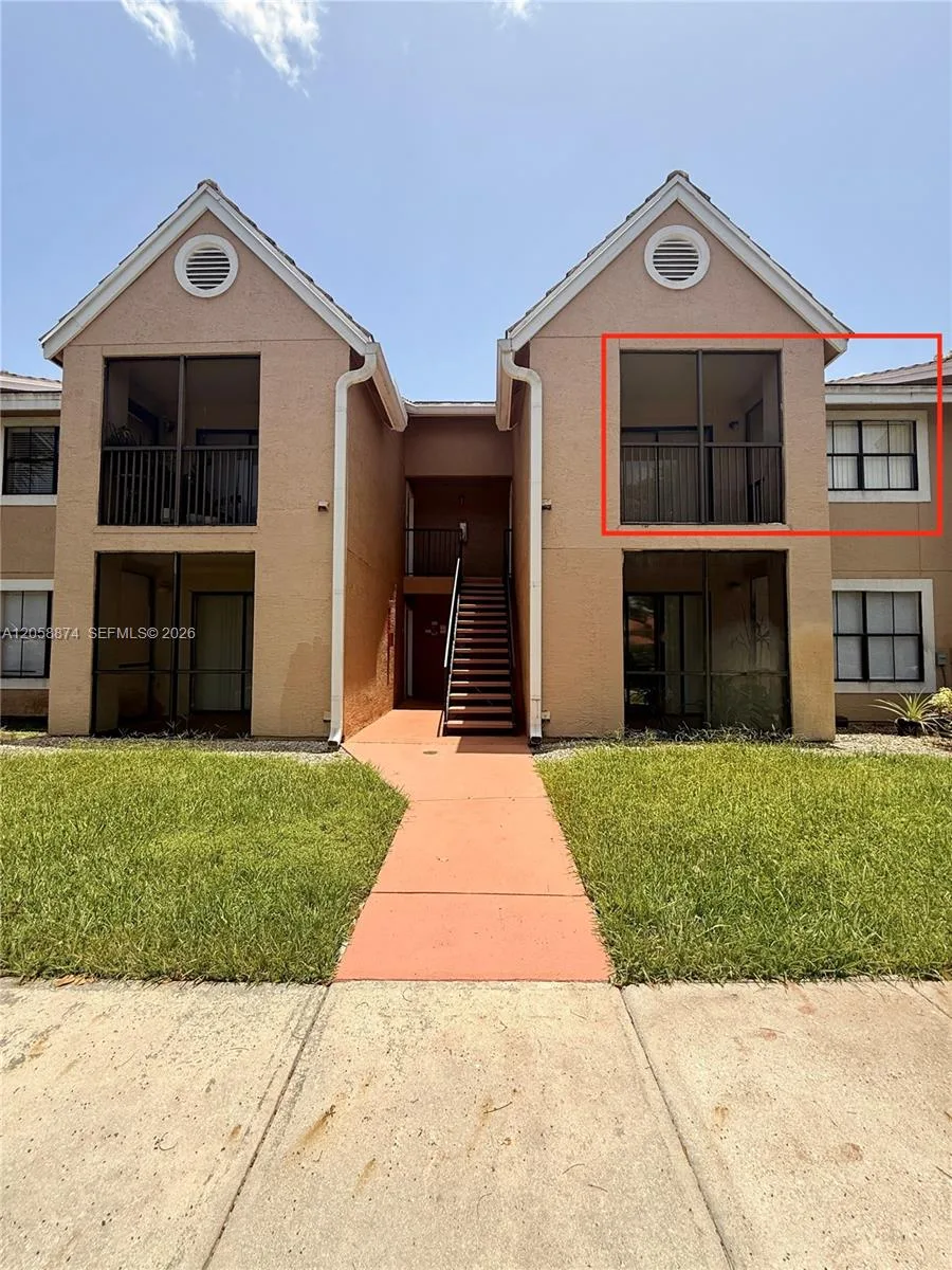 15570 SW 105th Ln # 1706, Miami, FL 33196 photo 2