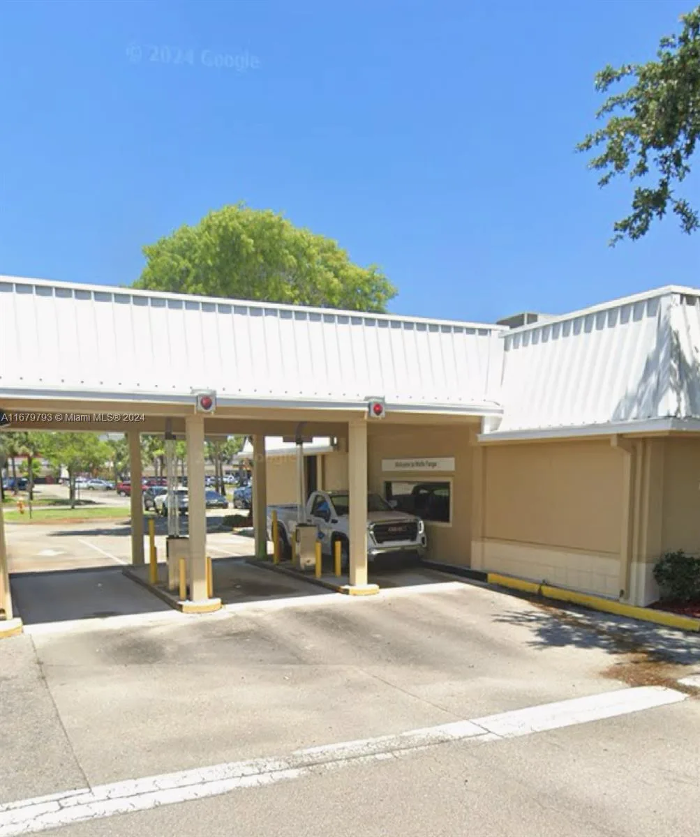 5547 SE Federal Hwy, Stuart, FL 34997 photo 2