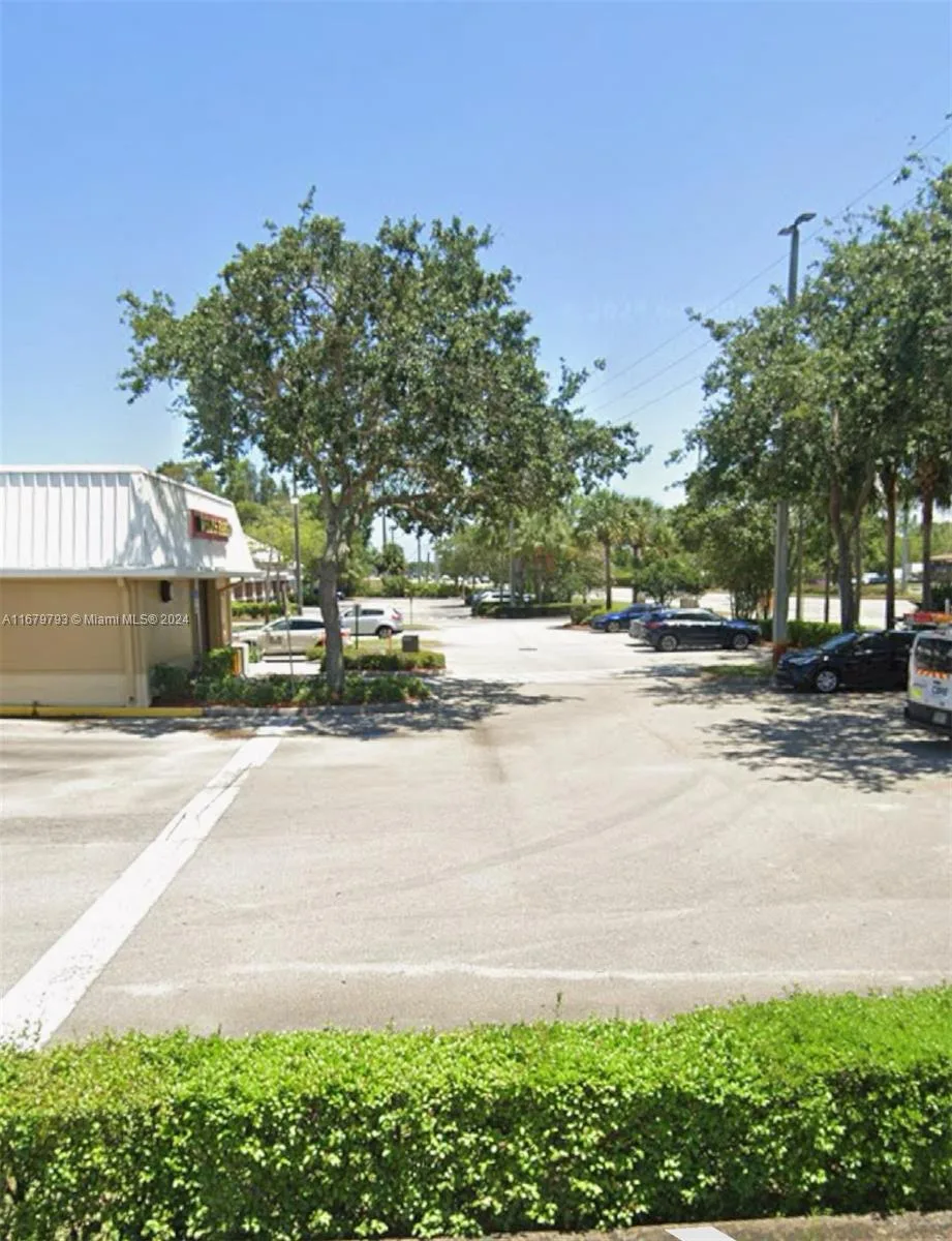 5547 SE Federal Hwy, Stuart, FL 34997 photo 3