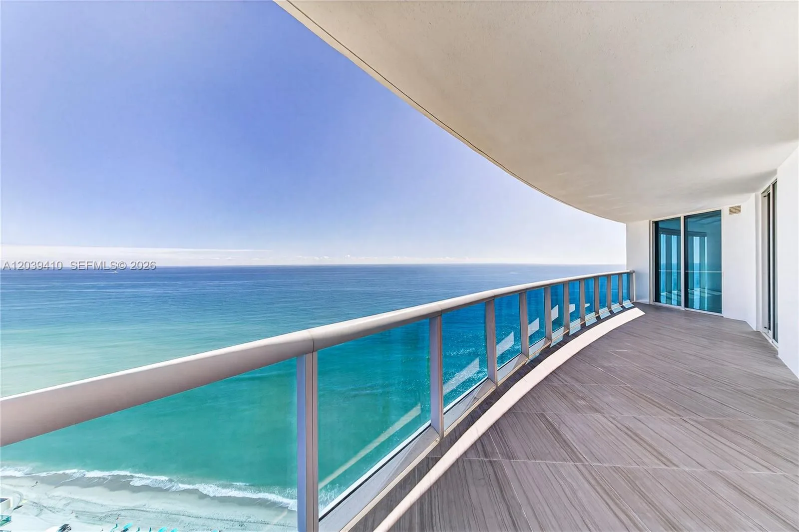 2711 S OCEAN DR # 3102, Hollywood, FL 33024