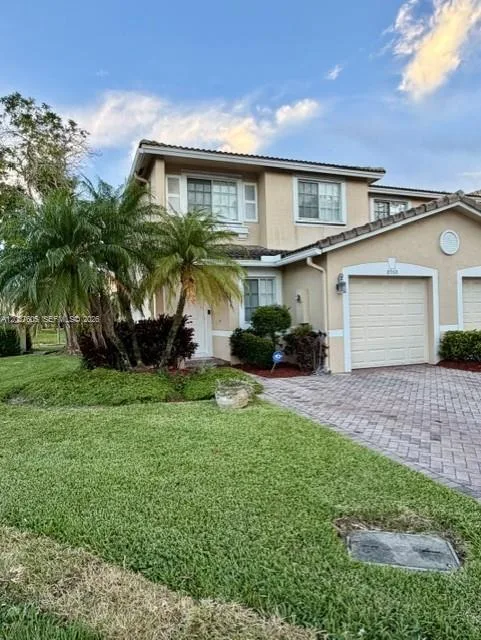 8968 Lancaster St, Tamarac, FL 33321 photo 2