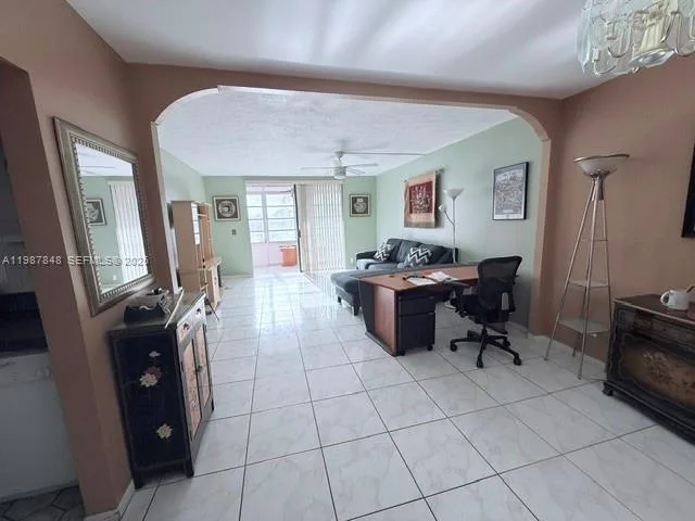 2841 Somerset Dr # 305, Lauderdale Lakes, FL 33311 photo 7
