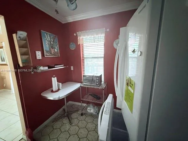 2841 Somerset Dr # 305, Lauderdale Lakes, FL 33311 photo 9