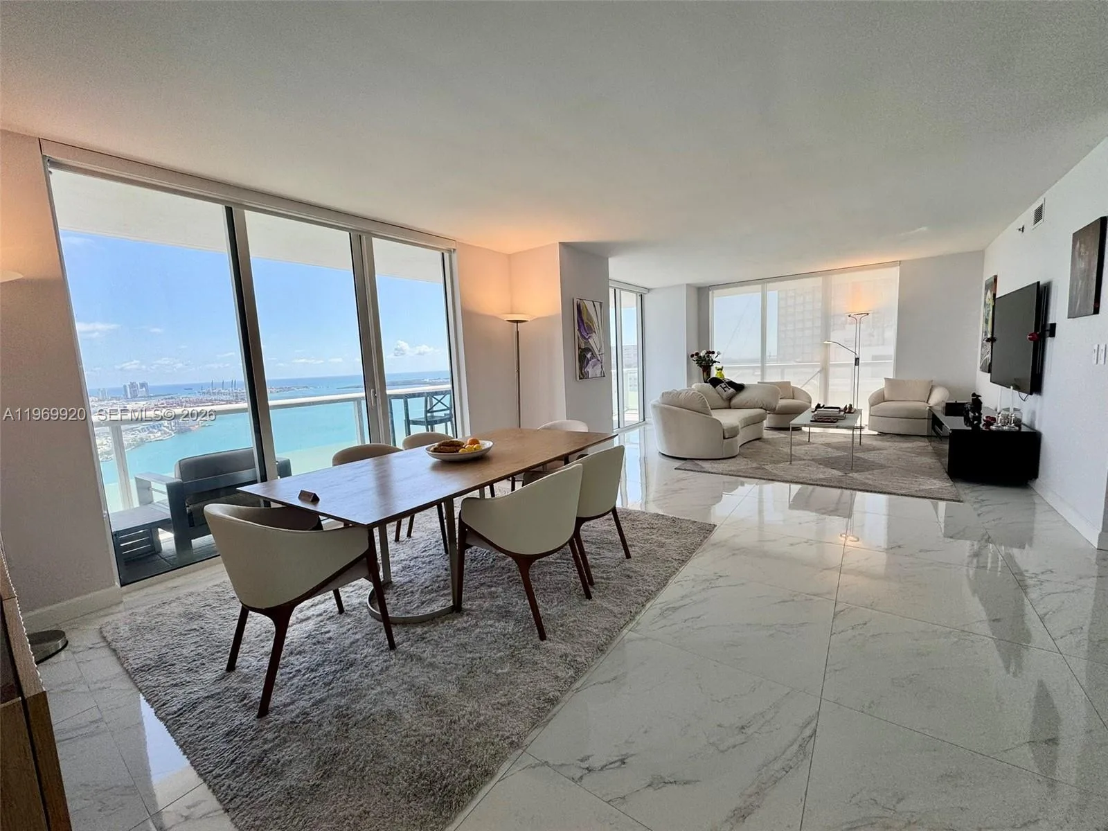 50 Biscayne Blvd # 4710, Miami, FL 33132 photo 2