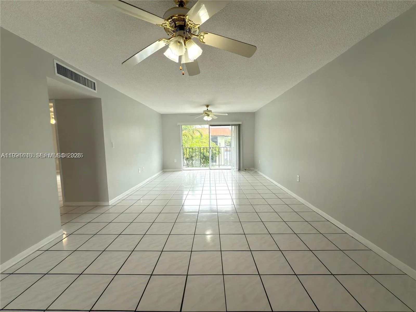 805 W Oakland Park Blvd # D19, Oakland Park, FL 33311 photo 5