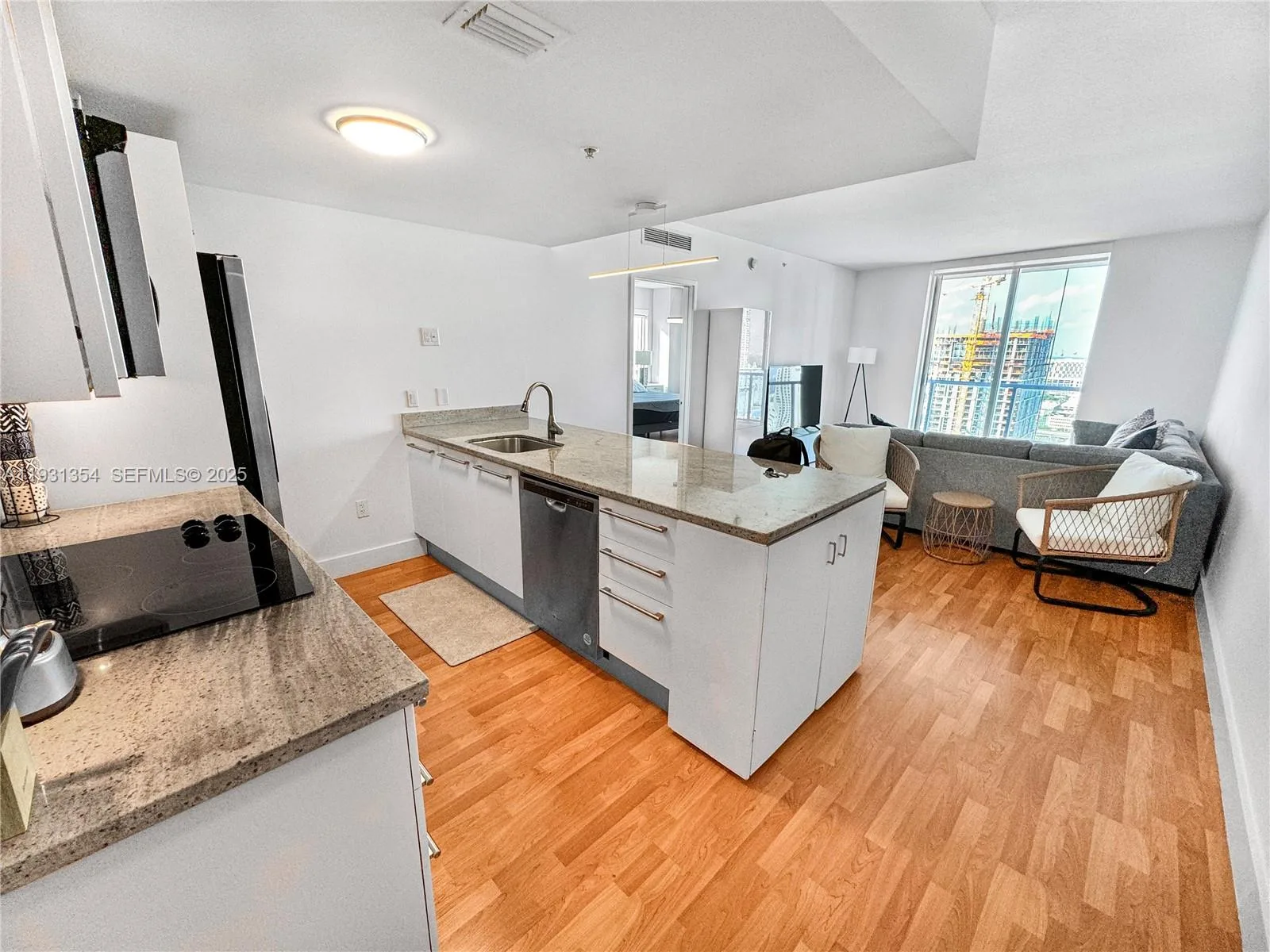 185 SW 7th St # 2701, Miami, FL 33130