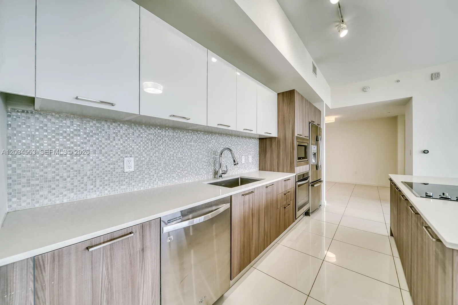 5252 NW 85th Ave # PH2004, Doral, FL 33178 photo 3