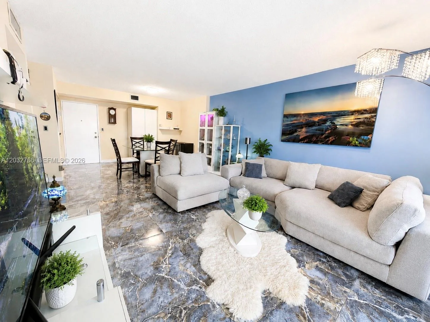 4200 Hillcrest Dr # 403, Hollywood, FL 33021