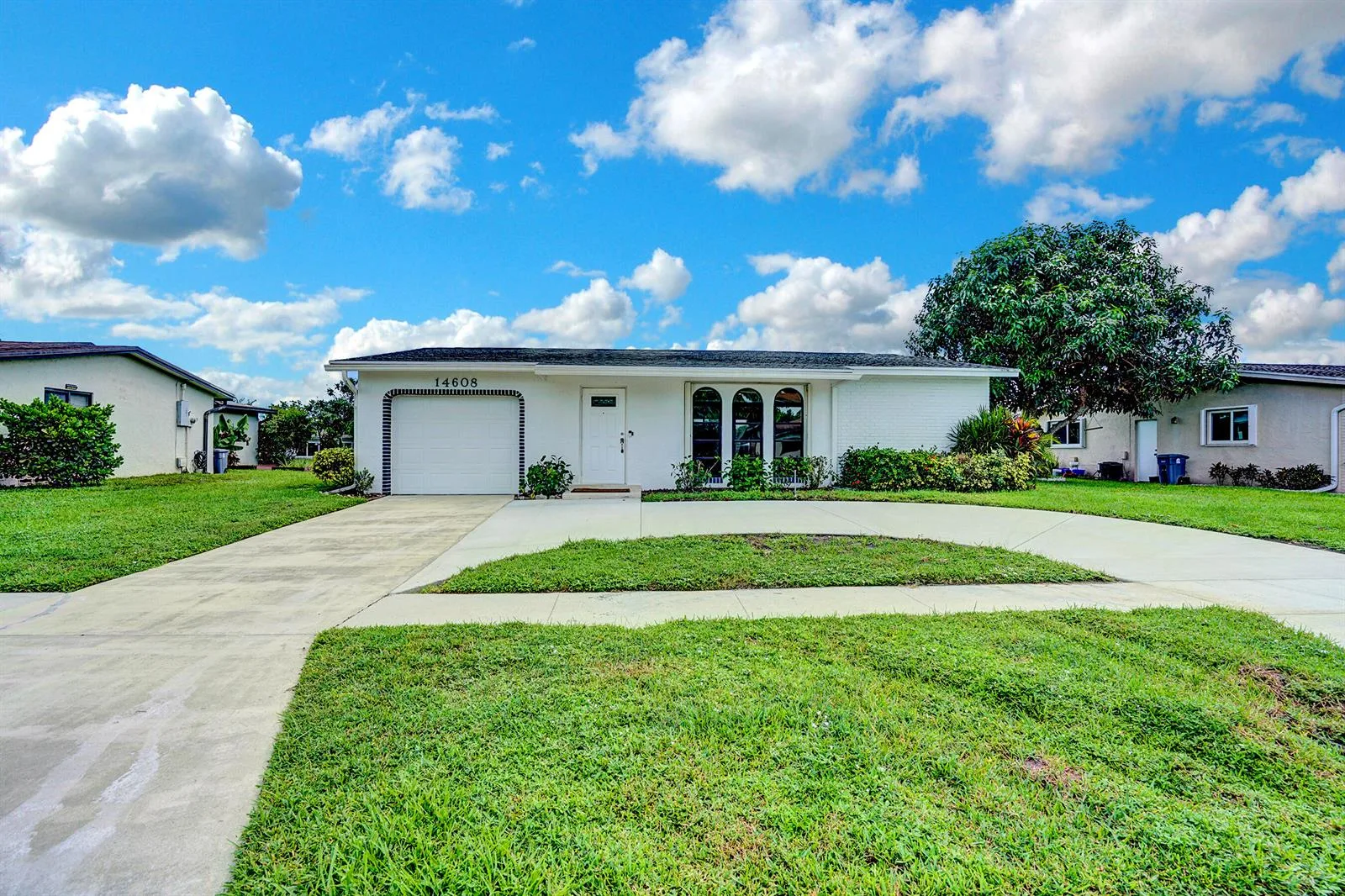 14608 Country Side Lane, Delray Beach, FL 33484 photo 2