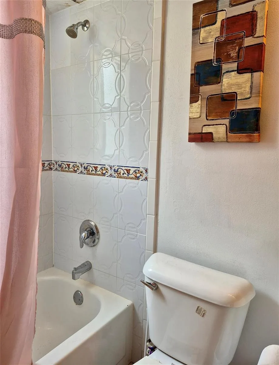2840 Somerset Drive # 208m, Lauderdale Lakes, FL 33311 photo 10
