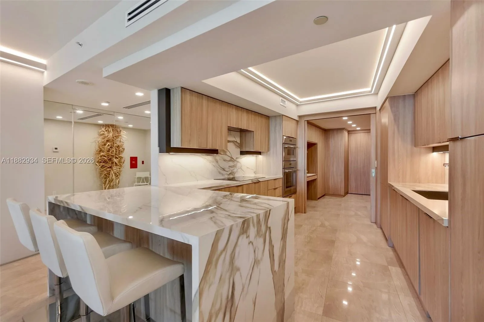 1455 Ocean Dr # 811, Miami Beach, FL 33139 photo 4