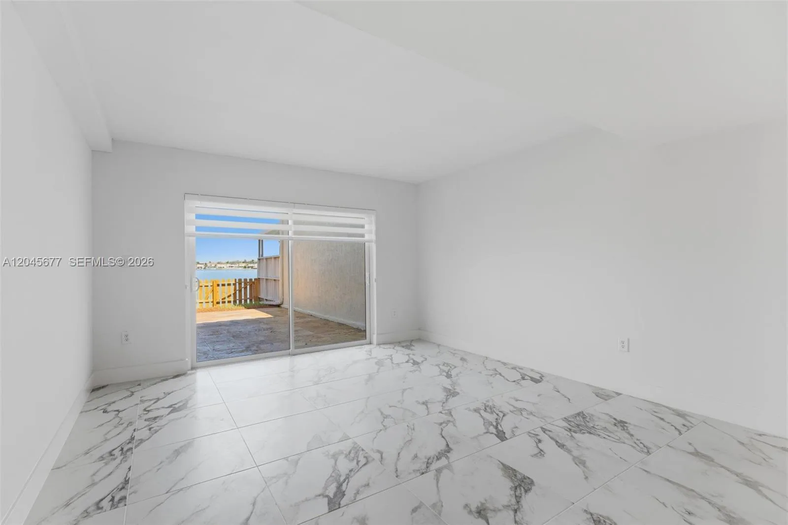 1030 NW 123rd Ct # 706, Miami, FL 33182 photo 9