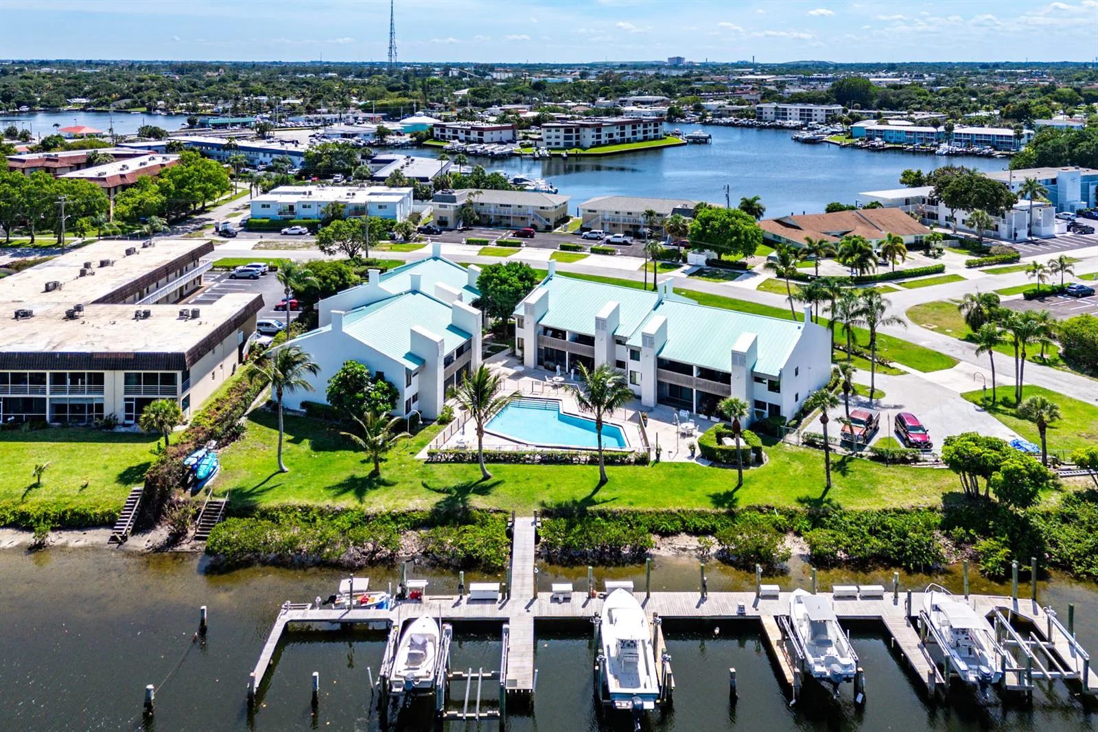 412 Southwind Drive # B2, North Palm Beach, FL 33408 photo 4