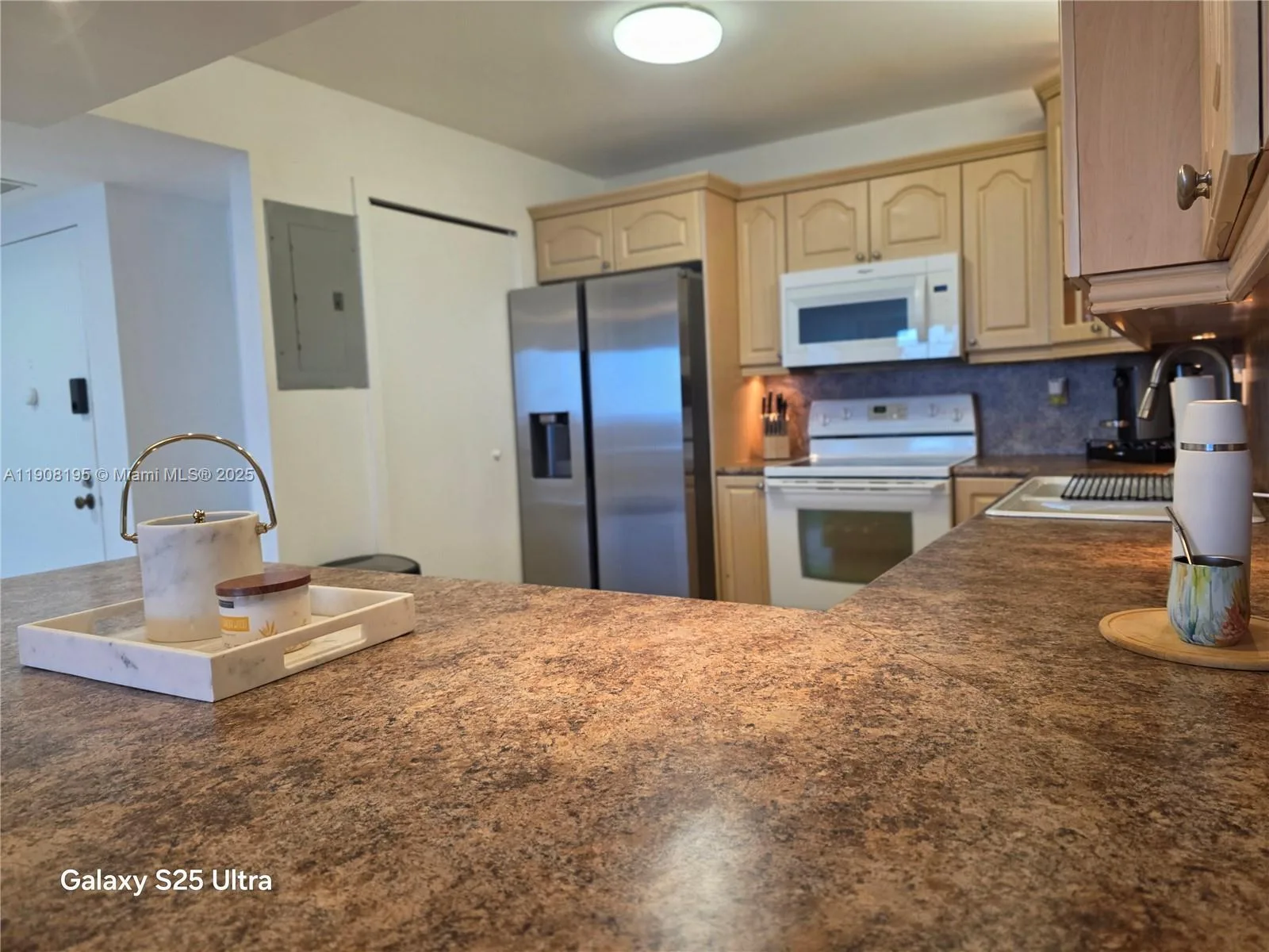 3725 S Ocean Dr # 1401, Hollywood, FL 33019 photo 12