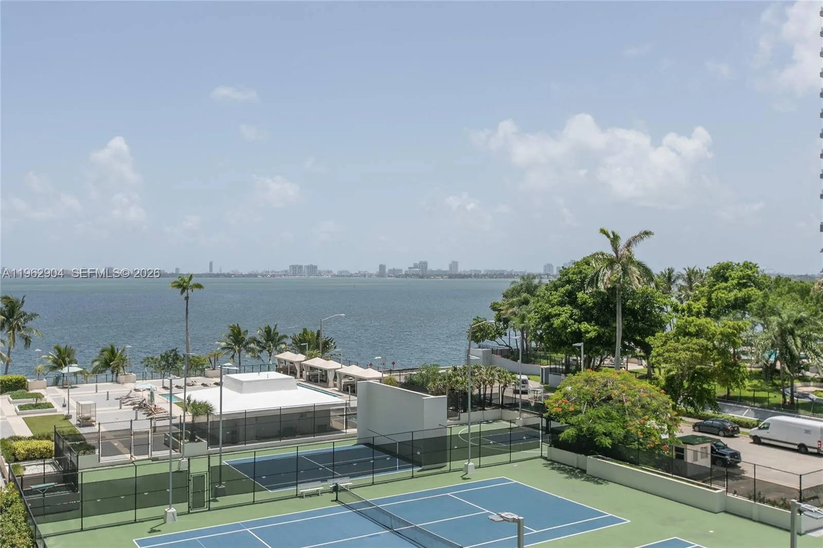 600 NE 36th St # 507, Miami, FL 33137