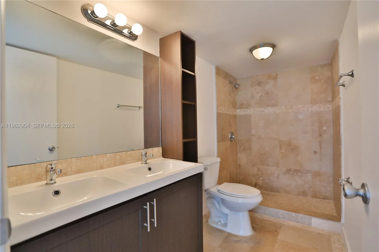 600 NE 36th St # 507, Miami, FL 33137 photo 10